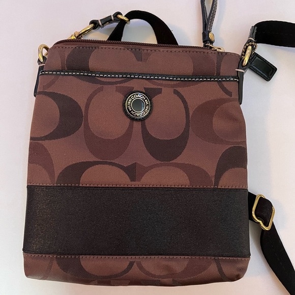 Coach Bags Coach Est 941 Handbag Almost Brand New Poshmark